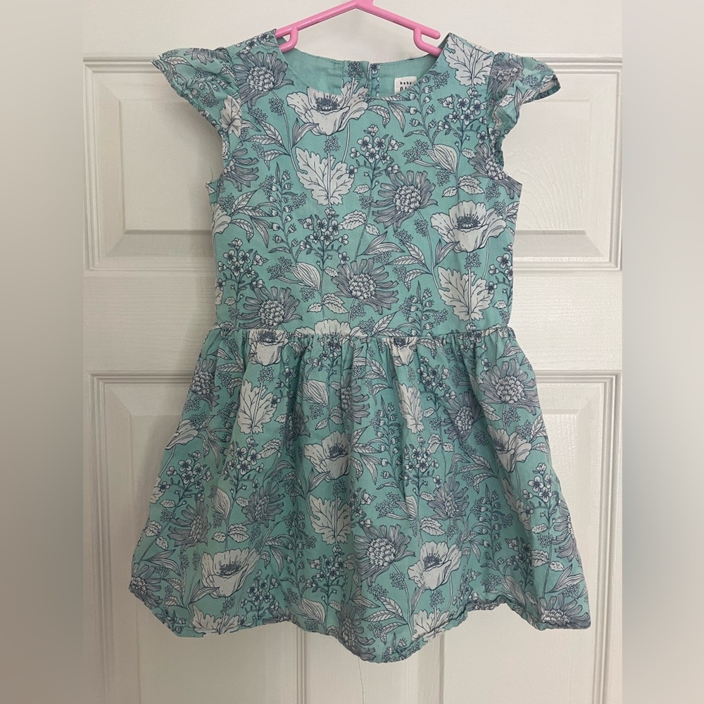 Baby gap flutter sleeve dress